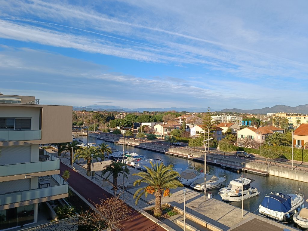 T2 A VENDRE - FREJUS - 39,66 m2 - 318500 €