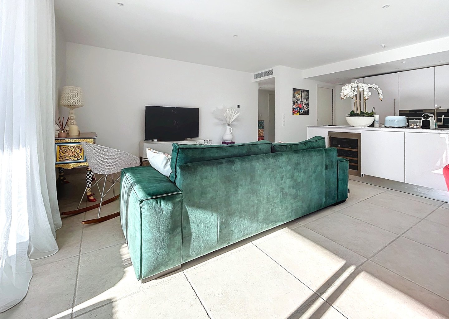 APARTMENT 3 ROOMS FOR SALE - ST RAPHAEL - 101 m2 - 795000€