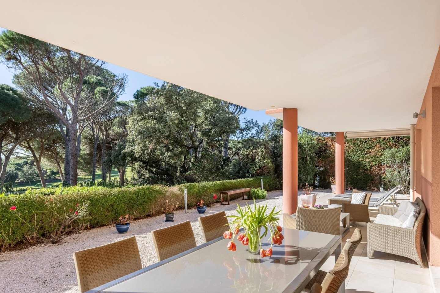 APARTMENT 4 ROOMS - ST RAPHAEL - 128.46 m2 - SOLD