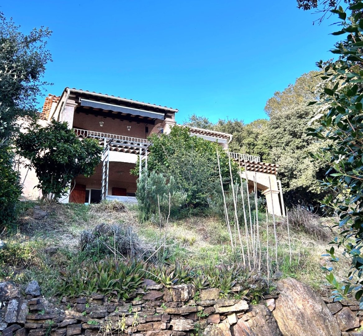 MAISON A VENDRE - ST RAPHAEL - 114 m2 - 553000€