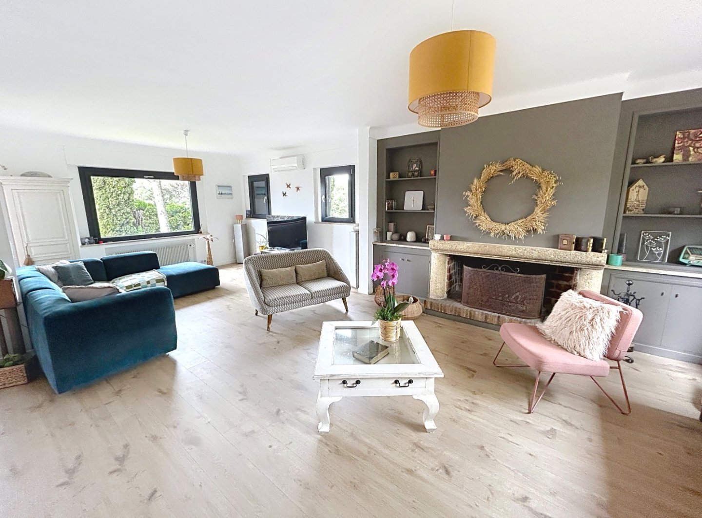 VILLA A VENDRE - ST RAPHAEL - 188 m2 - 950000€