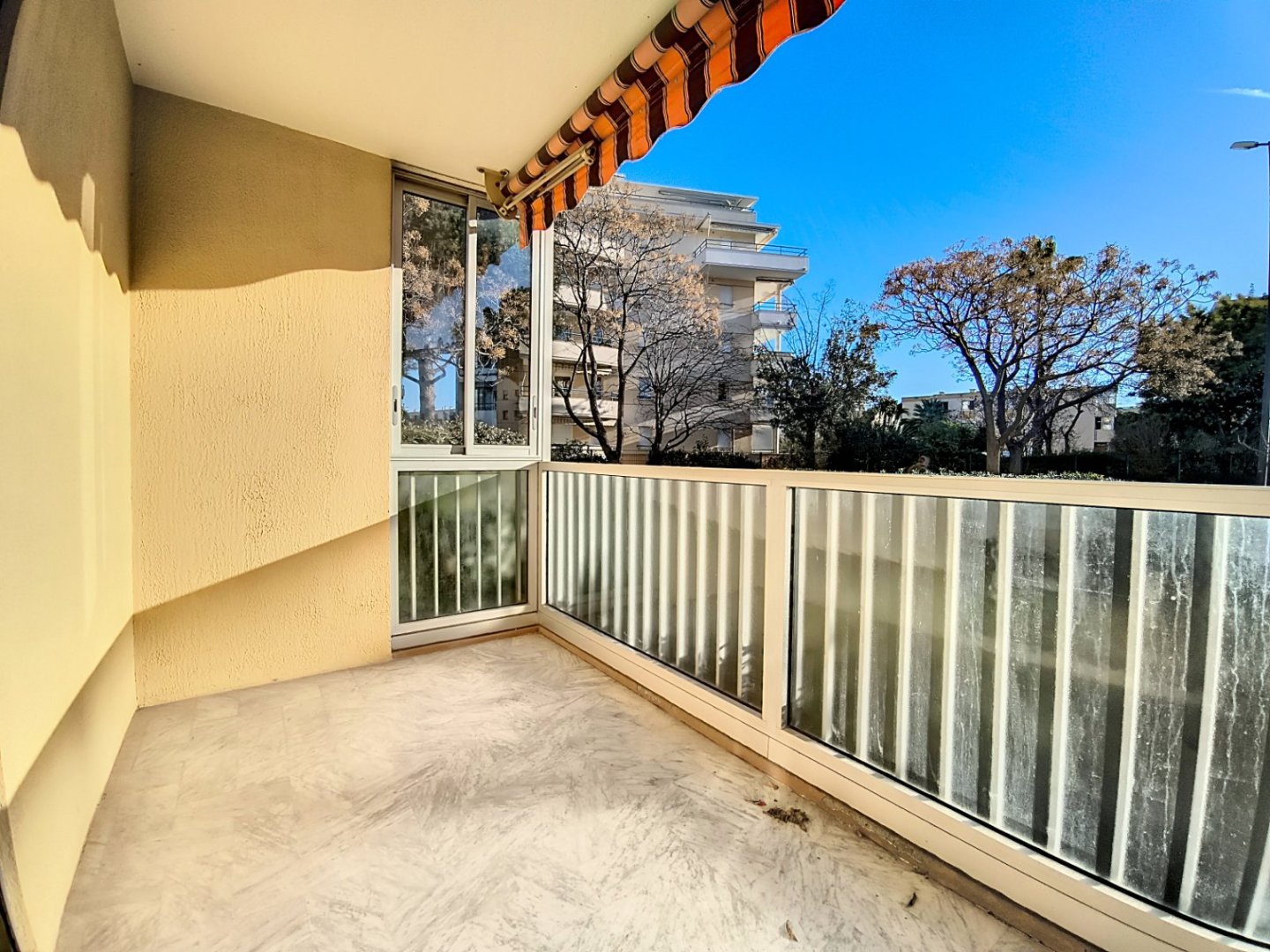 APPARTEMENT T2 A VENDRE - FREJUS - 40.63 m2 - 169000€