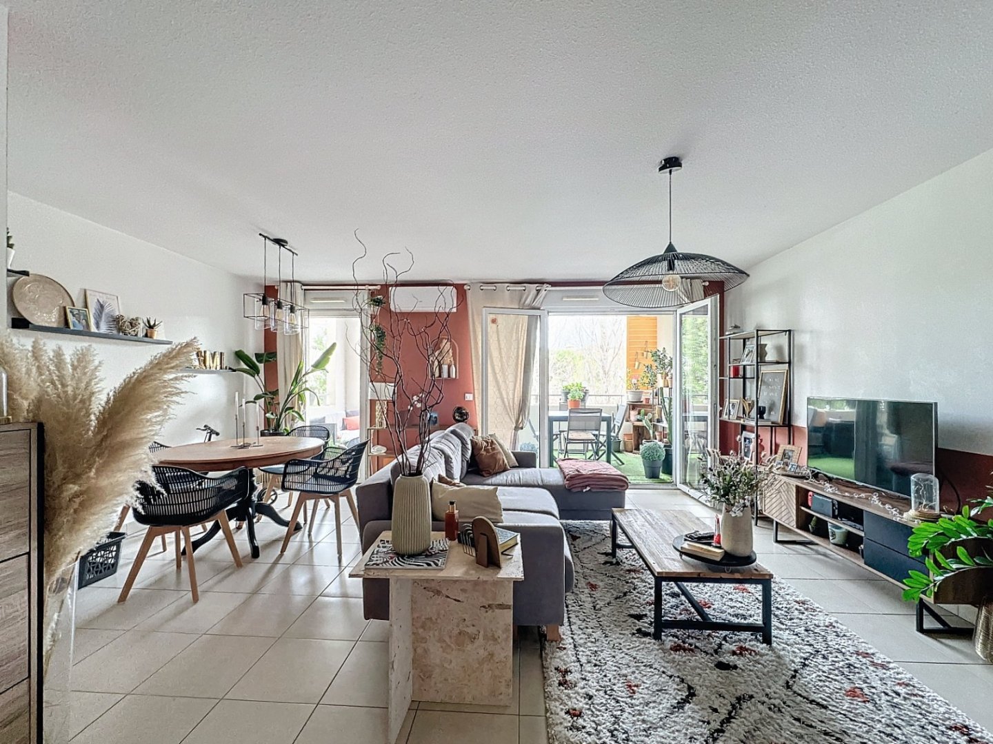 T4 TRANSFORME EN T3 A VENDRE - FREJUS - 77.82 m2 - 336 000 €