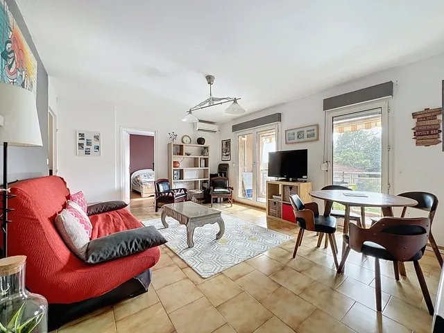 T2 au deuxième étage A VENDRE - ST RAPHAEL LES PLAINES - 48.31 m2 - 234 000 €