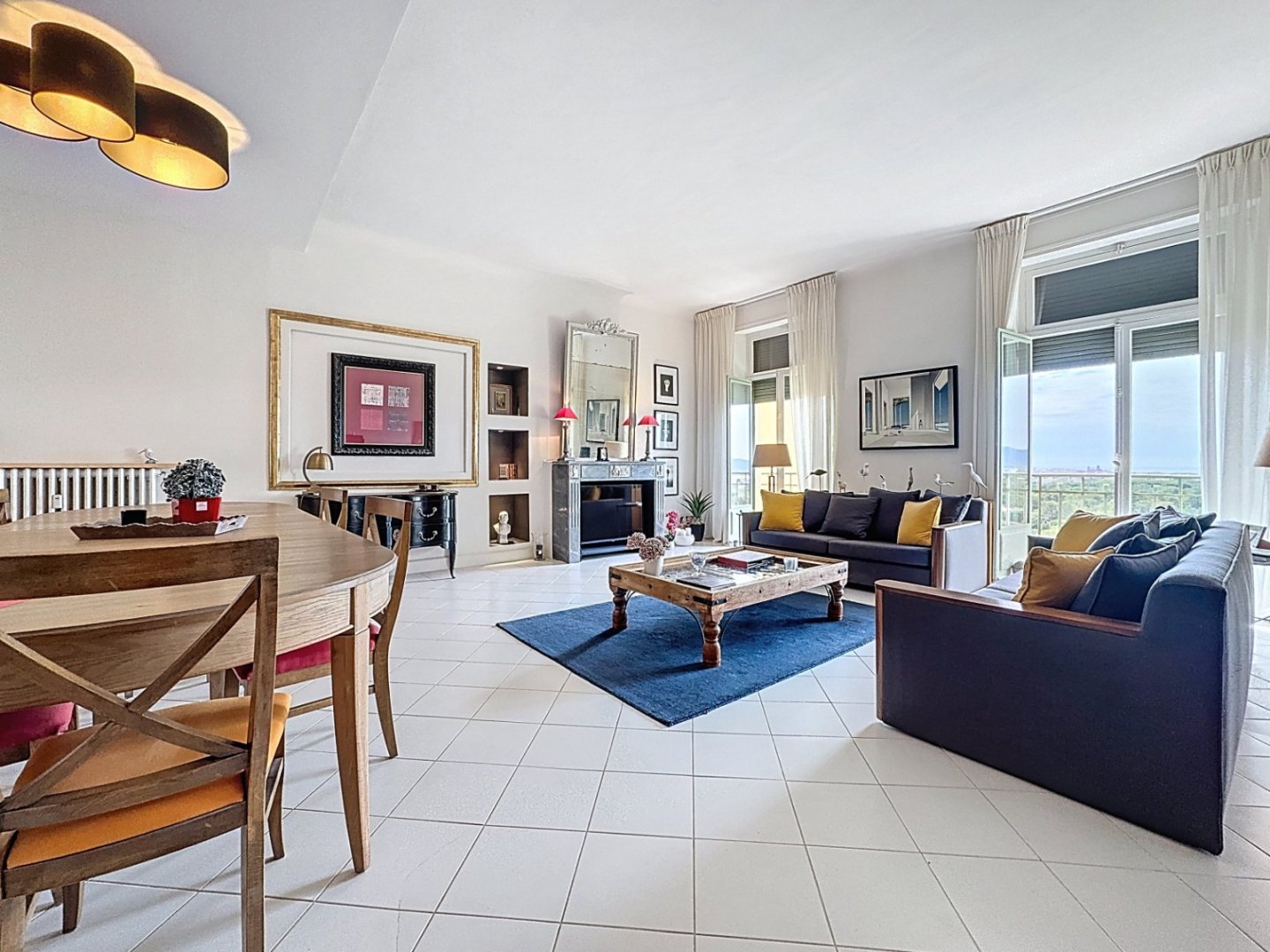APPARTEMENT T4 A VENDRE - FREJUS - 130 m2 - 787500€