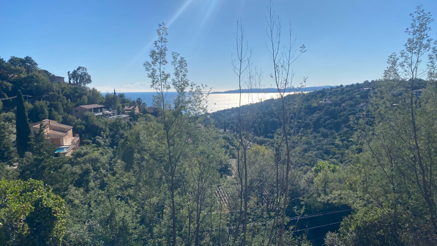 VILLA FOR SALE - LES ISSAMBRES les dolmens - 141 m2 - 1578000€