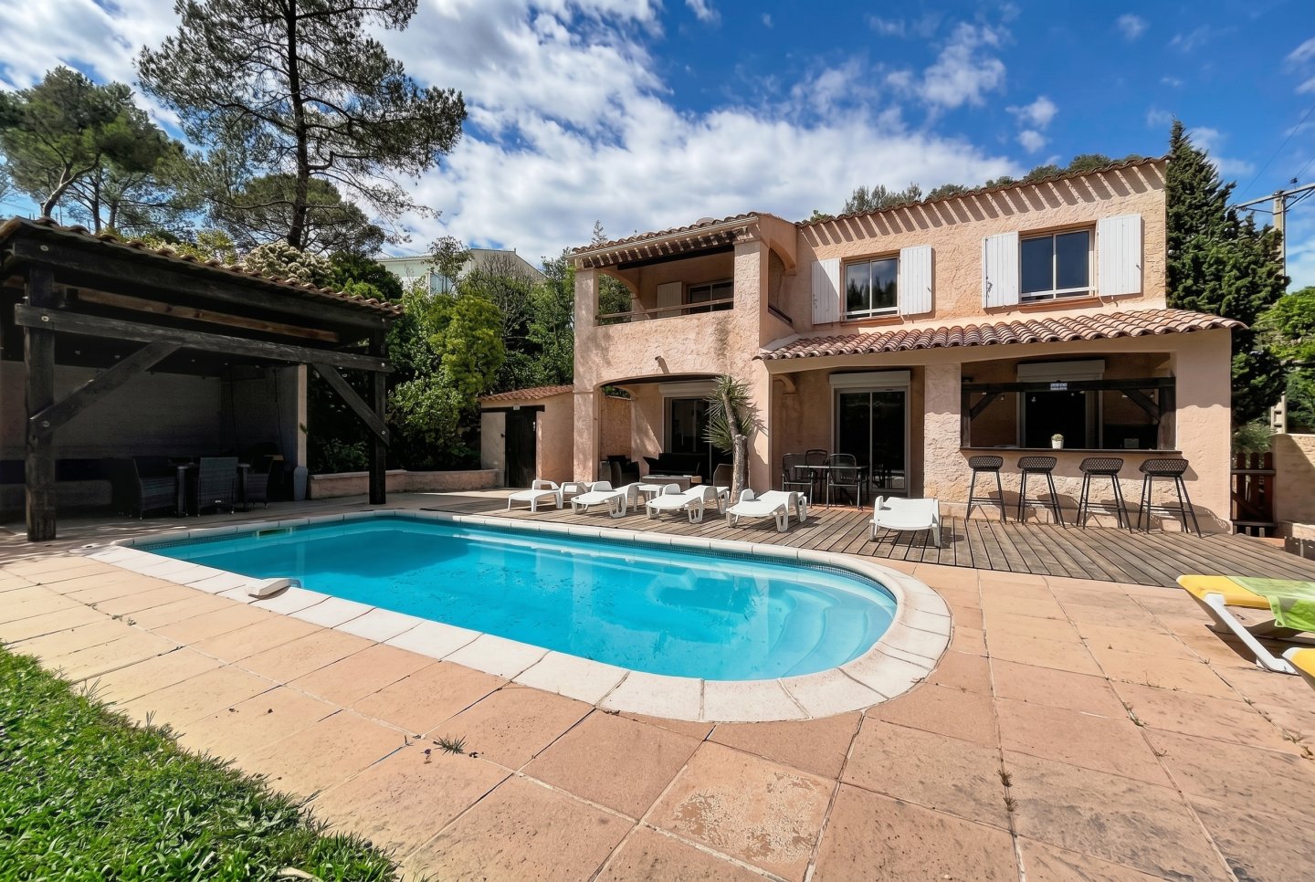 VILLA A VENDRE - ST RAPHAEL - 120 m2 - 670 000 &euro;