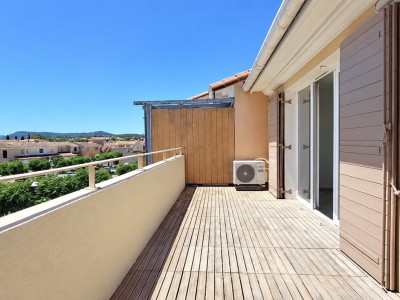 APPARTEMENT T2 A VENDRE - COGOLIN - 45 m2 - 249 000 &euro;
