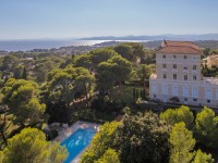 APARTMENT 5 ROOMS FOR SALE - ST RAPHAEL - 295 m2 - 2 950 000 €