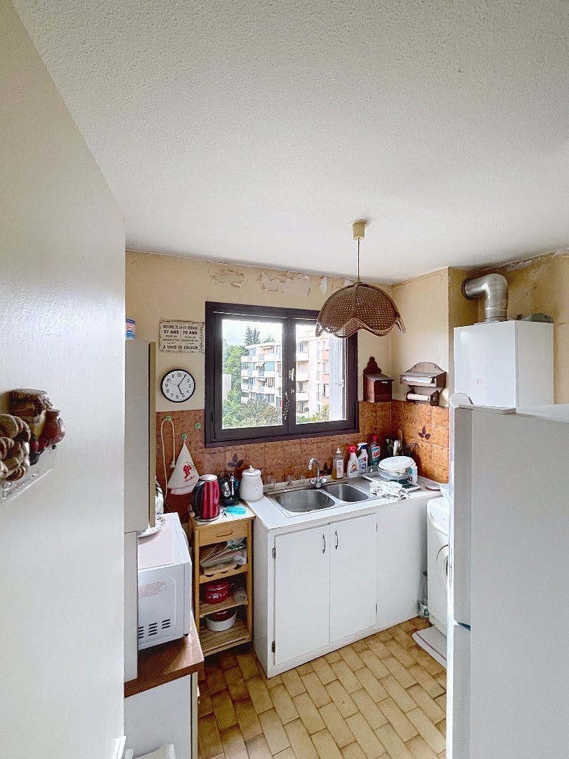 Appartement 32m� � r�nover A VENDRE - FREJUS - 32 m2 - 129�900�&euro;