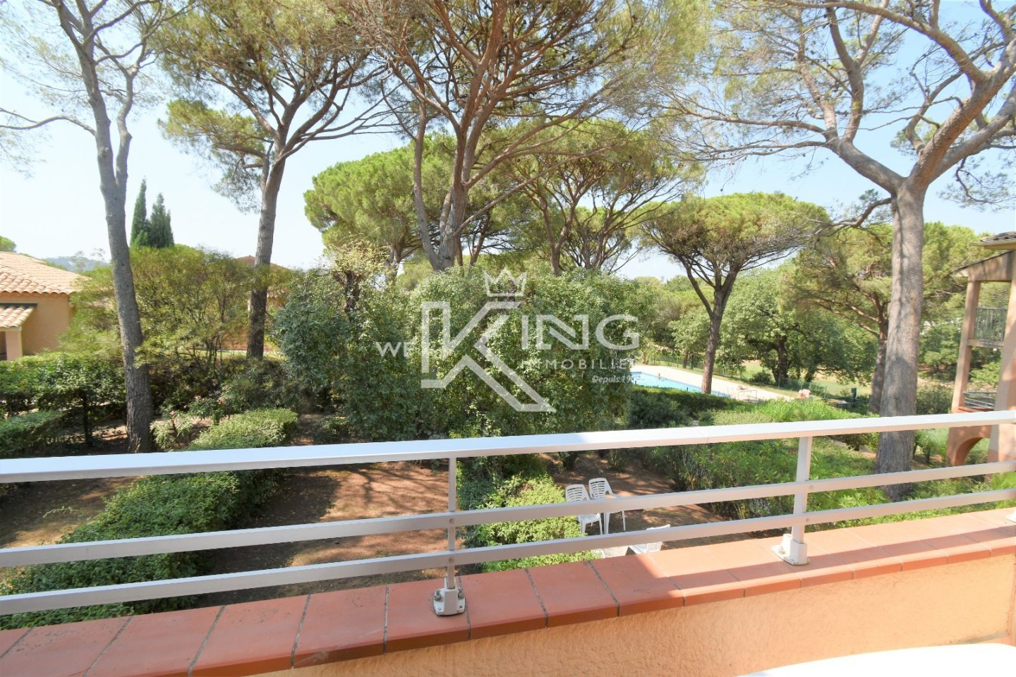 APARTMENT 1 ROOM FOR SALE - ST RAPHAEL - 29,6 m2 - 231000 €