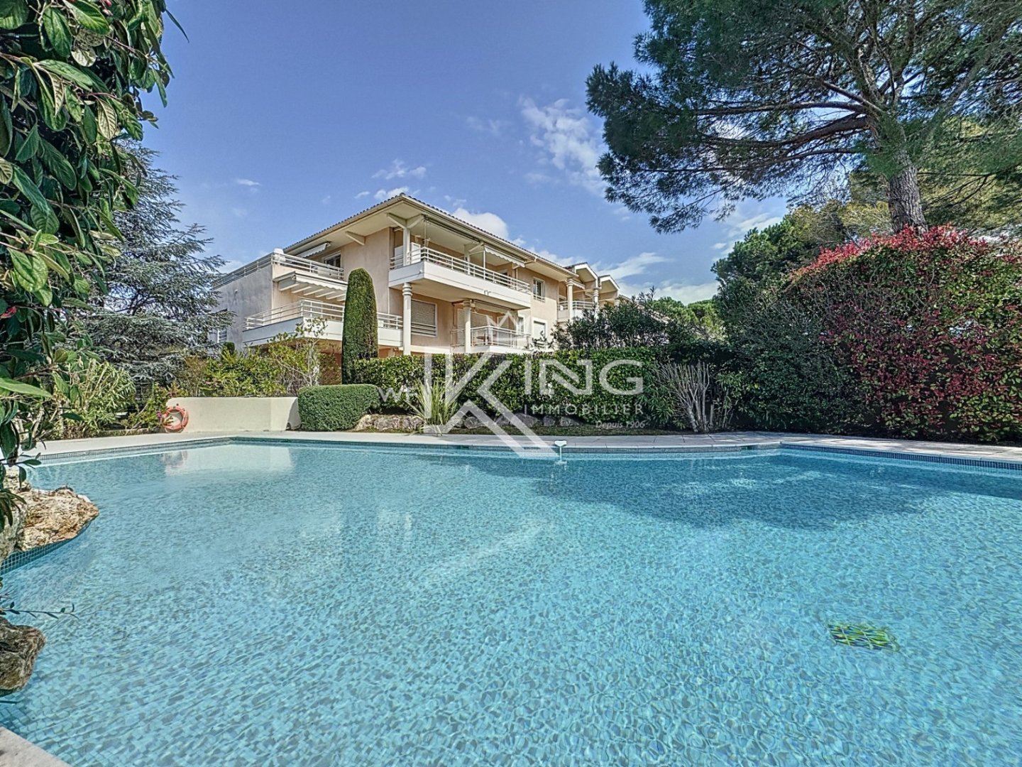 AU COEUR DES GOLFS DE SAINT RAPHAEL