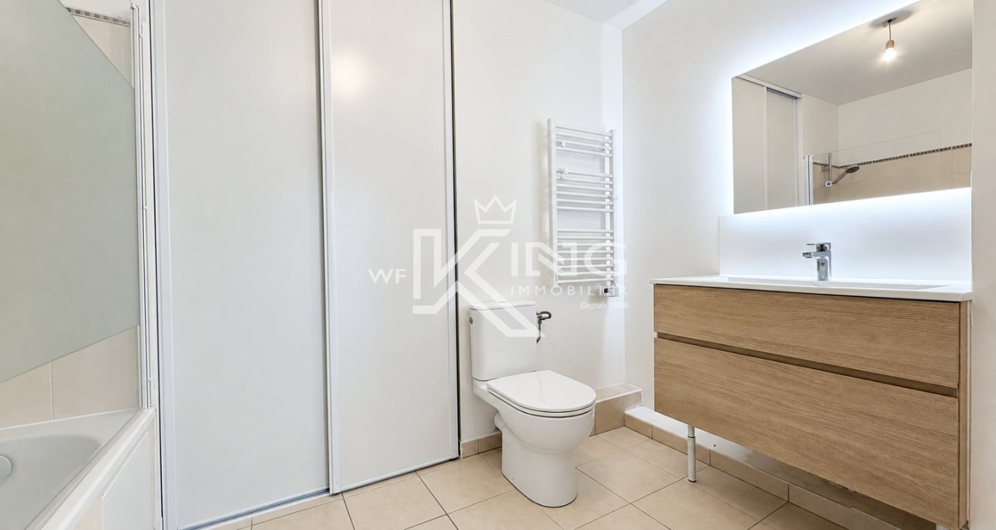 APPARTEMENT T2 A VENDRE - COGOLIN - 45 m2 - 249 000 &euro;