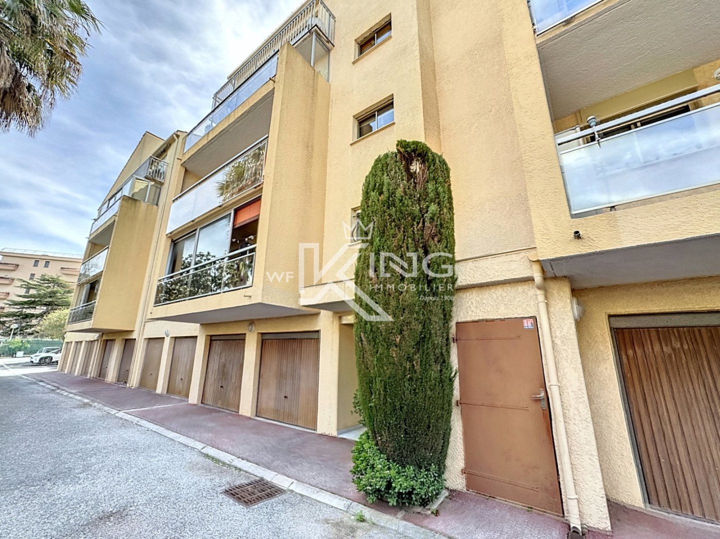 Appartement type 2  vendre proche de la mer Saint Raphal - Wf King