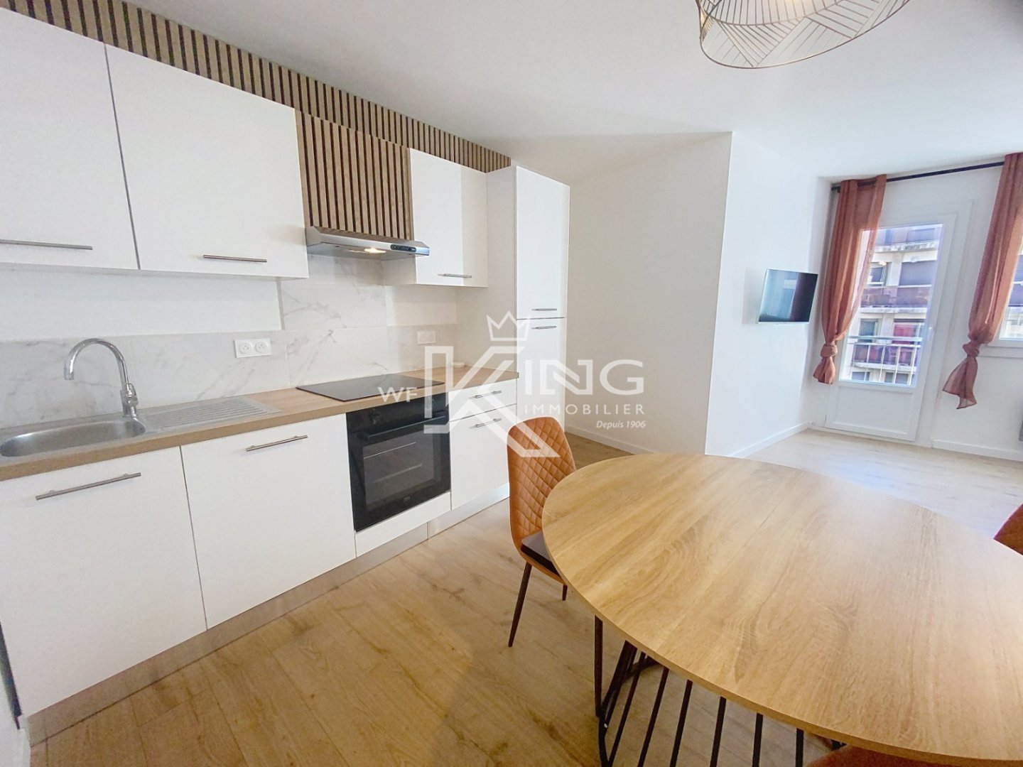 APARTMENT 2 ROOMS FOR SALE - ST RAPHAEL - 48 m2 - 243200€