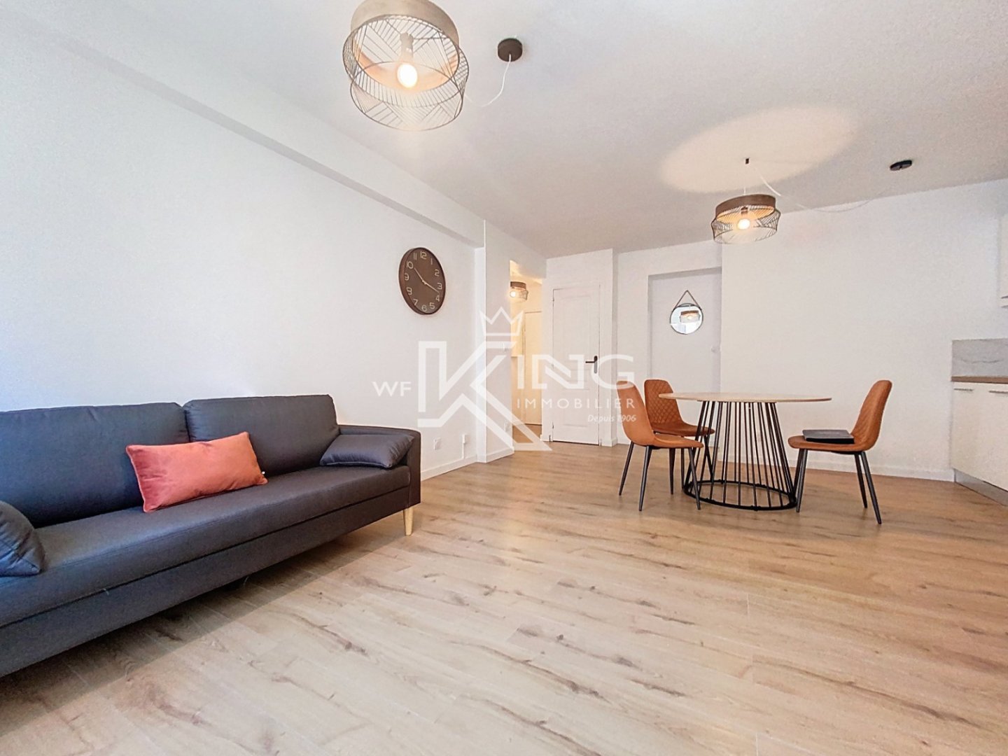 APARTMENT 2 ROOMS FOR SALE - ST RAPHAEL - 48 m2 - 243200€