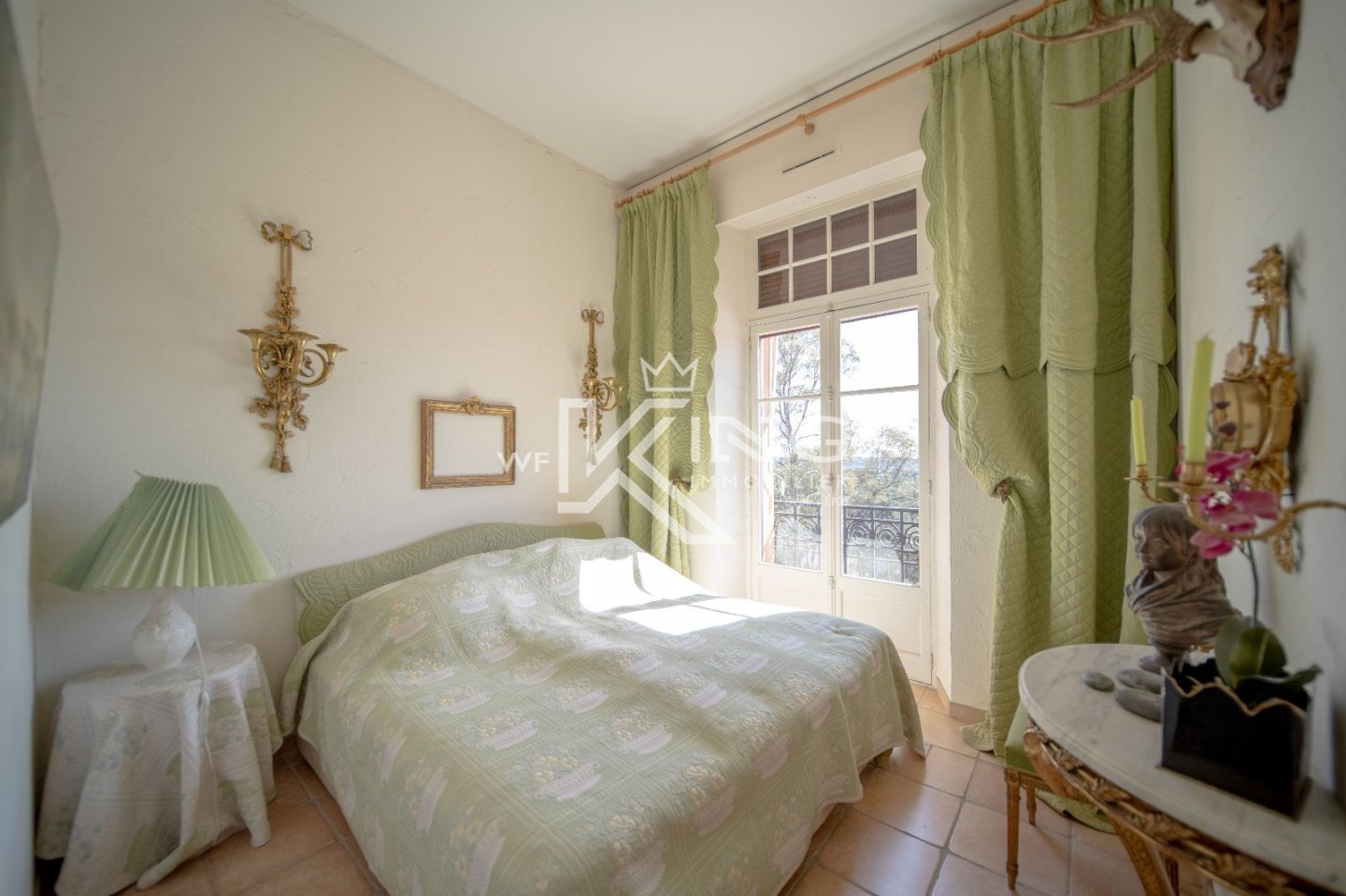 APPARTEMENT 2 PIECES - SAINT RAPHAEL - VALESCURE - PISCINE - VUE MER