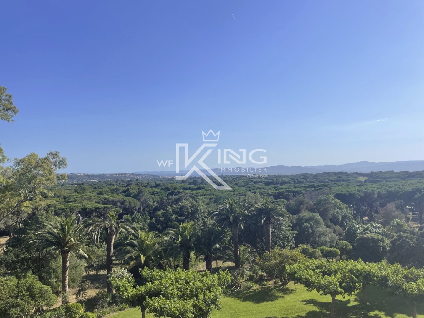 APPARTEMENT 2 PIECES - SAINT RAPHAEL - VALESCURE - PISCINE - VUE MER