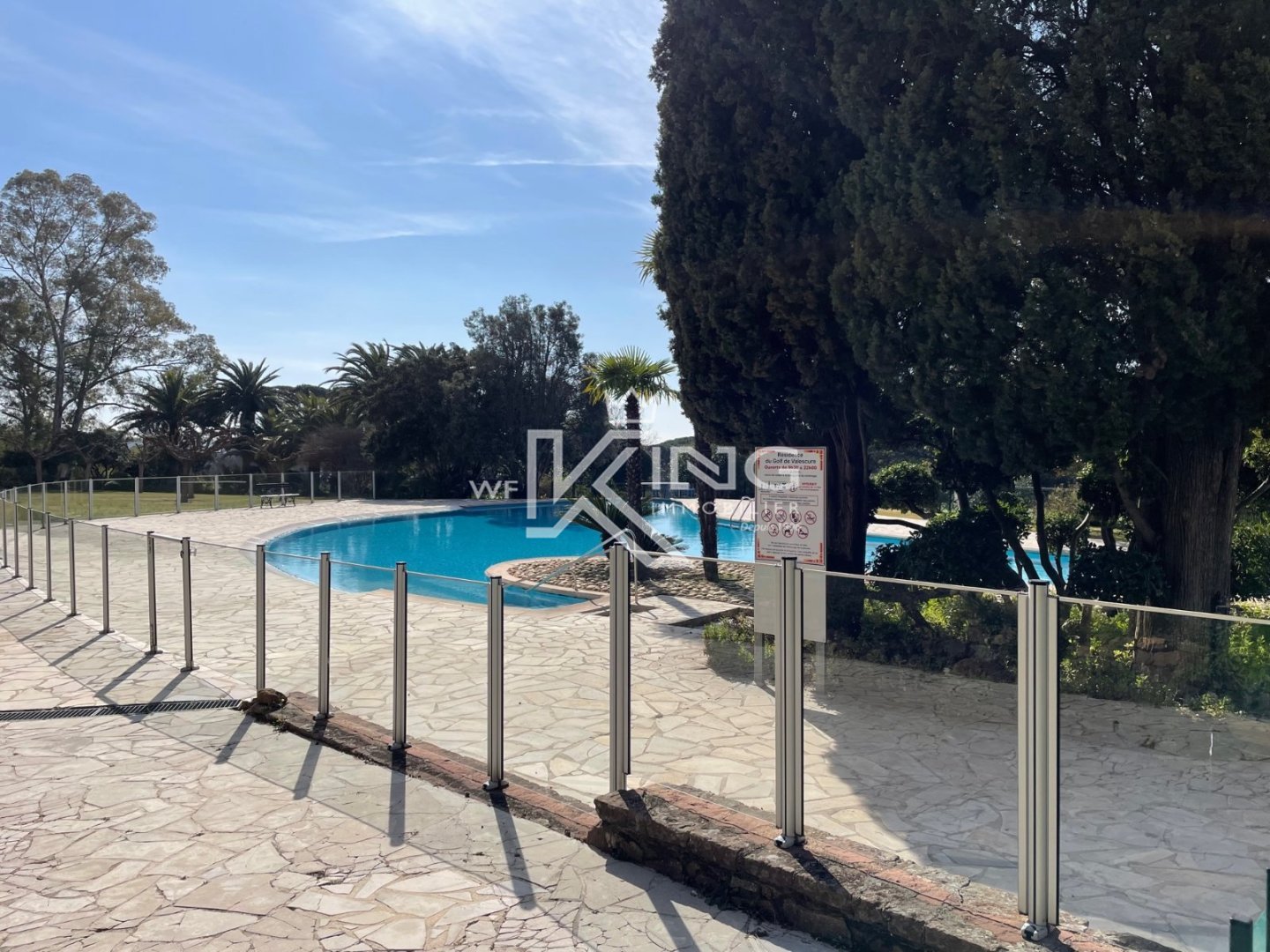 APPARTEMENT 2 PIECES - SAINT RAPHAEL - VALESCURE - PISCINE - VUE MER