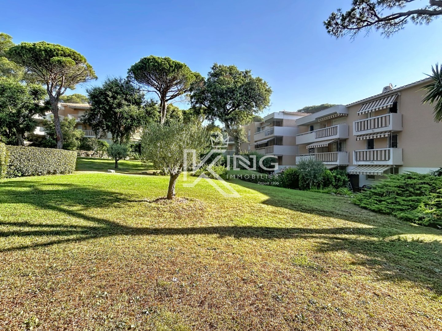 SAINT RAPHAEL au cœur des golfs