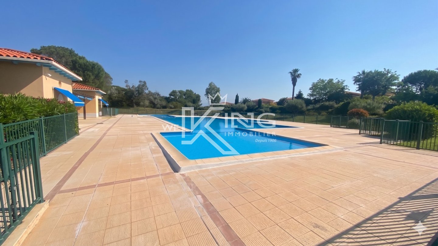 APARTMENT 3 ROOMS FOR SALE - FREJUS - 63.24 m2 - 295 000 &euro;