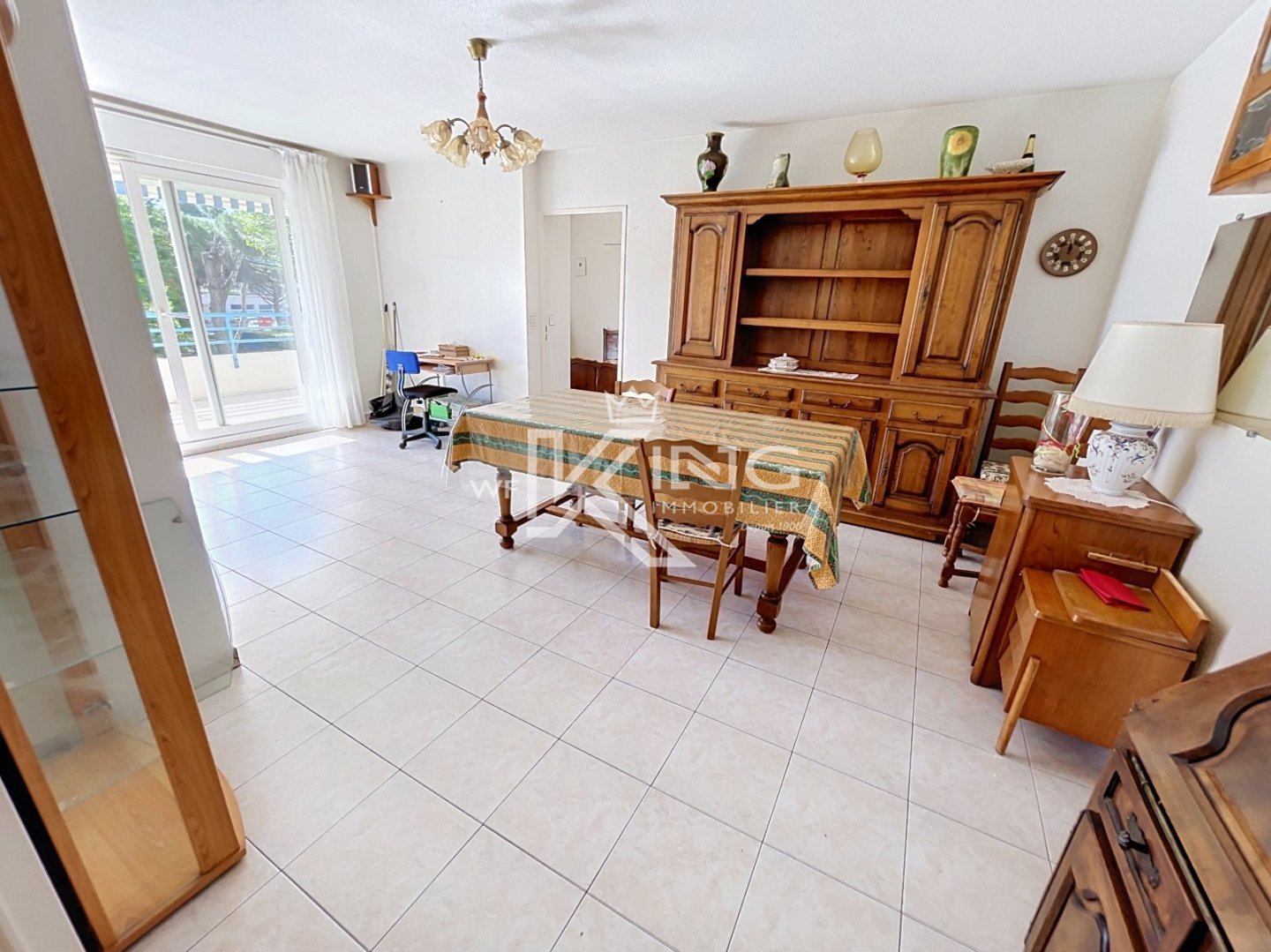 APPARTEMENT T3 54m2 - FREJUS PLAGE - TERRASSE - PISCINE - BOX