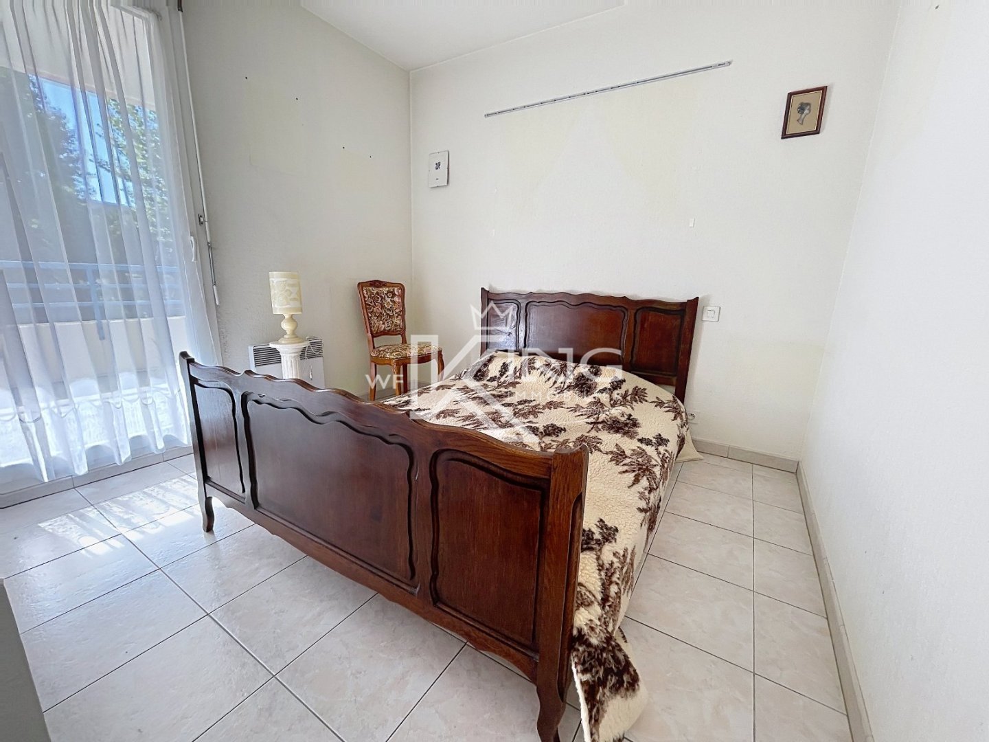 APPARTEMENT T3 54m2 - FREJUS PLAGE - TERRASSE - PISCINE - BOX