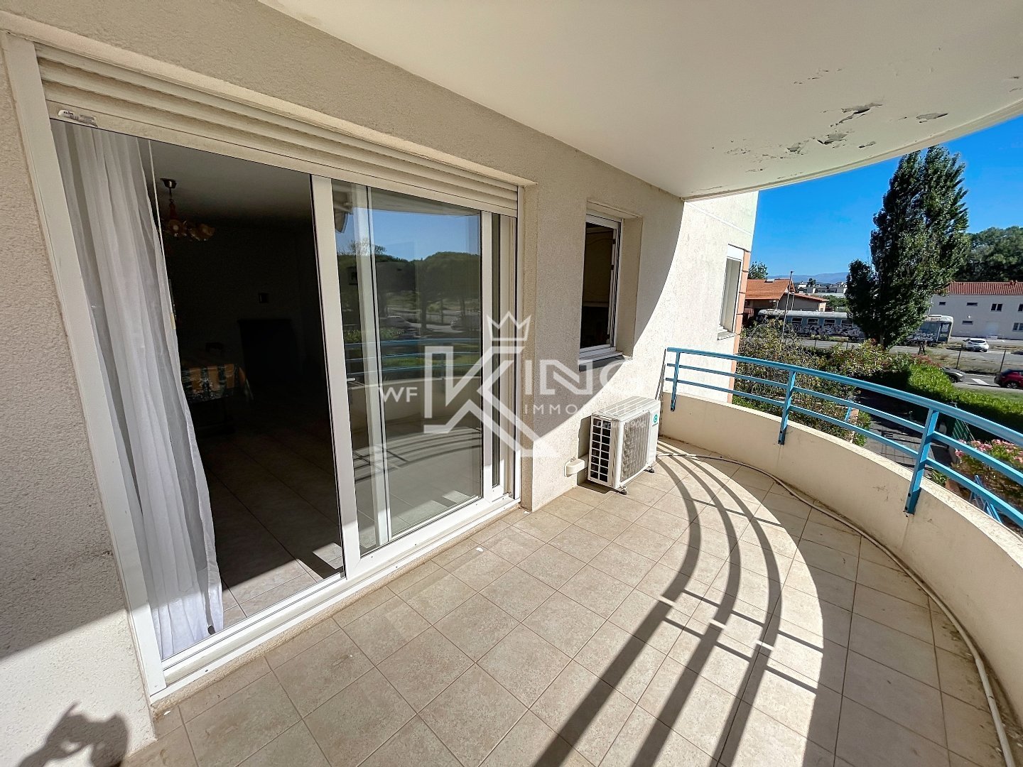 APPARTEMENT T3 54m2 - FREJUS PLAGE - TERRASSE - PISCINE - BOX