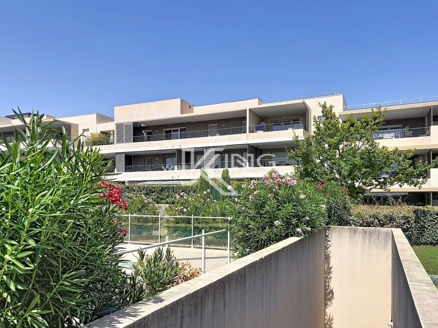 Fréjus secteur Gallieni, Piscine, Terrasse, 2 chambres, Climatisation.
