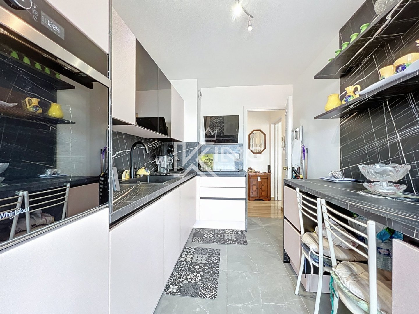 APARTMENT 3 ROOMS FOR SALE - ST RAPHAEL - 71.21 m2 - 422�000�&euro;