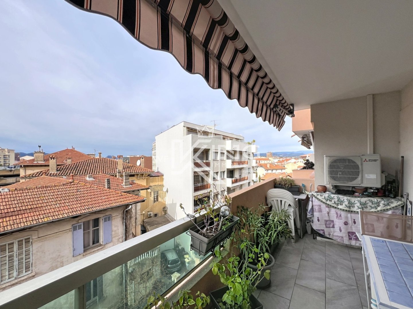 APARTMENT 3 ROOMS FOR SALE - ST RAPHAEL - 71.21 m2 - 422�000�&euro;