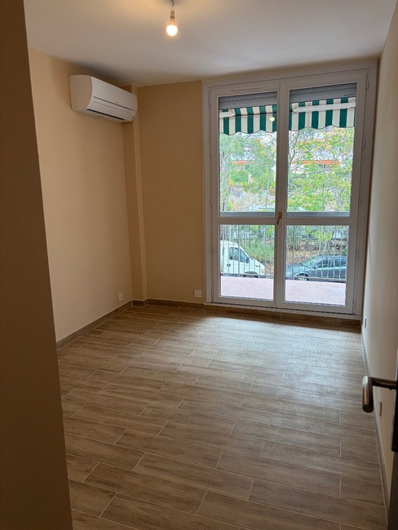 APPARTEMENT T3 77m2 - CAVE - BOX