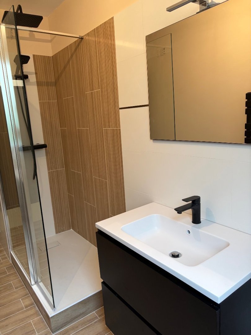APPARTEMENT T3 77m2 - CAVE - BOX