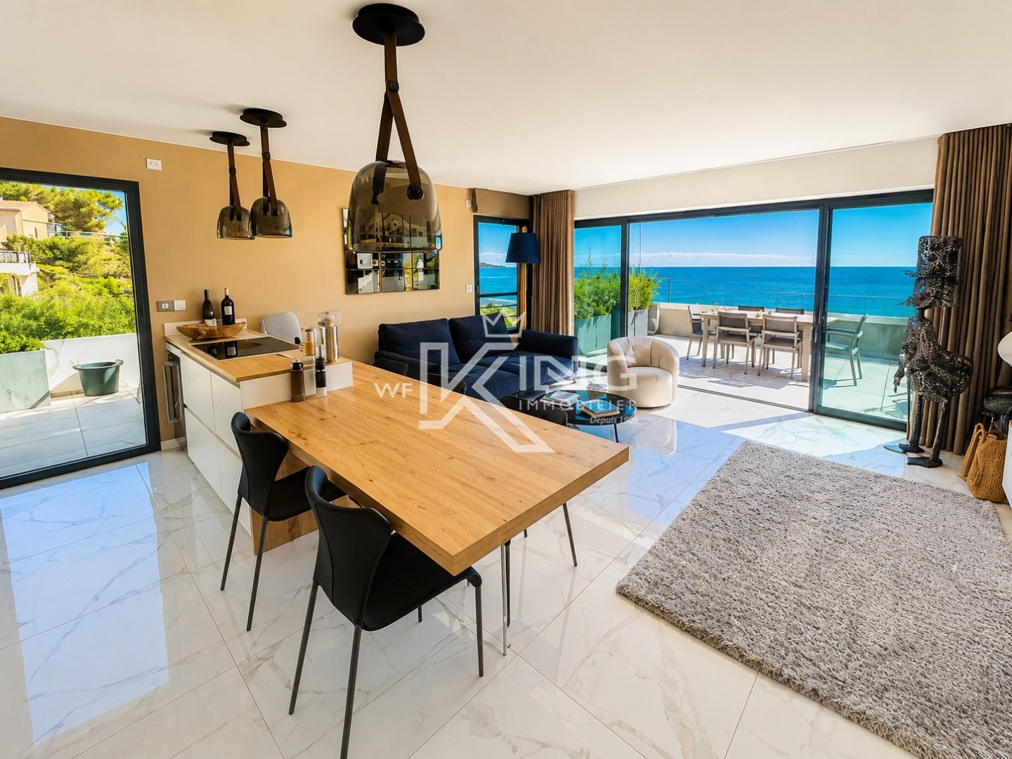 ROOF TOP D EXCEPTION – VUE MER PANORAMIQUE A VENDRE - STE MAXIME - 100 m2 - 1 460 000 &euro;