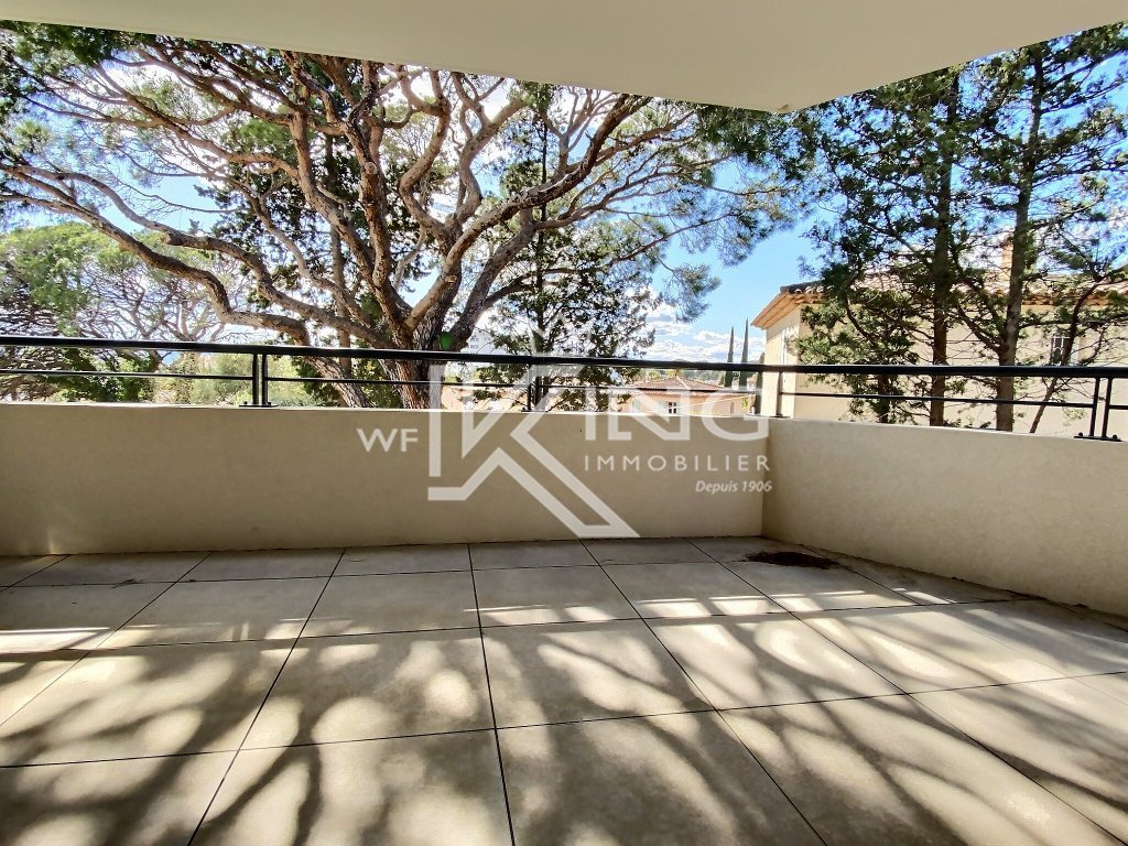 FRJUS - FRAIS DE NOTAIRE RDUITS A VENDRE - FREJUS - 92.27 m2 - 489000€