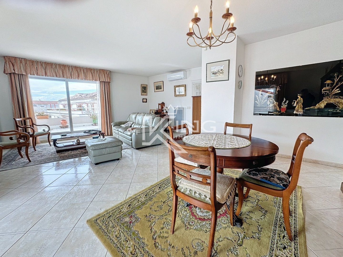 APPARTEMENT T4 - ST RAPHAEL - 129 m2 - VENDU