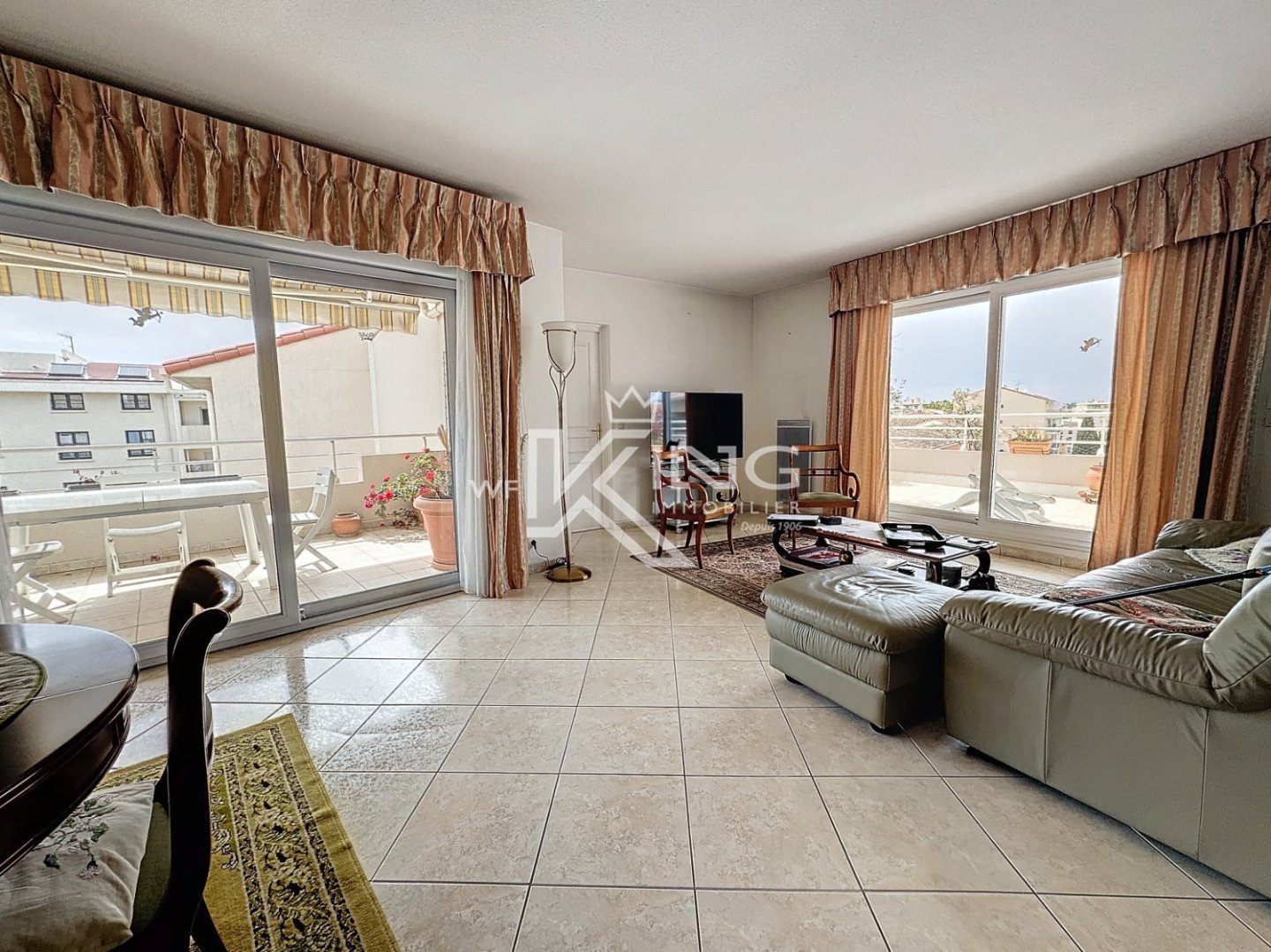 APPARTEMENT T4 - ST RAPHAEL - 129 m2 - VENDU