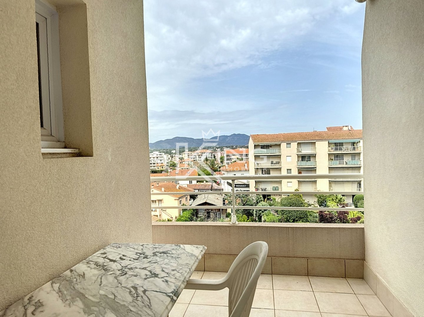 APPARTEMENT T4 - ST RAPHAEL - 129 m2 - VENDU