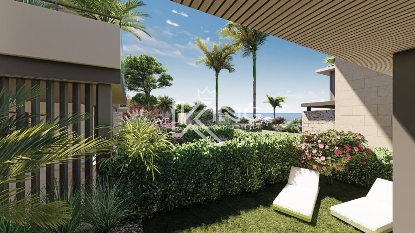 APPARTEMENT T4 NEUF A VENDRE - STE MAXIME - 136.19 m2 - 1 888 500 &euro;
