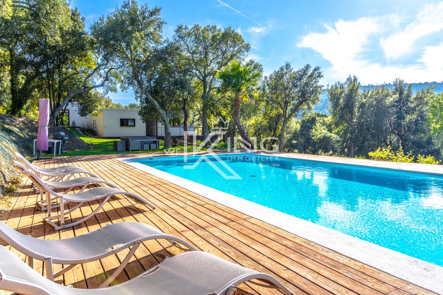 APARTMENT 5 ROOMS FOR SALE - PLAN DE LA TOUR - 173 m2 - 1398000€