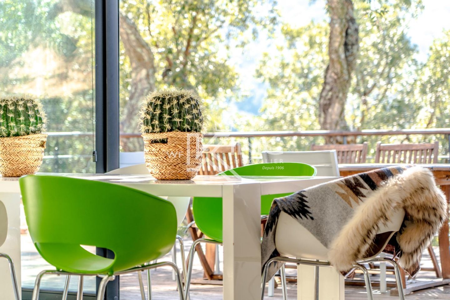 APARTMENT 5 ROOMS FOR SALE - PLAN DE LA TOUR - 173 m2 - 1398000€