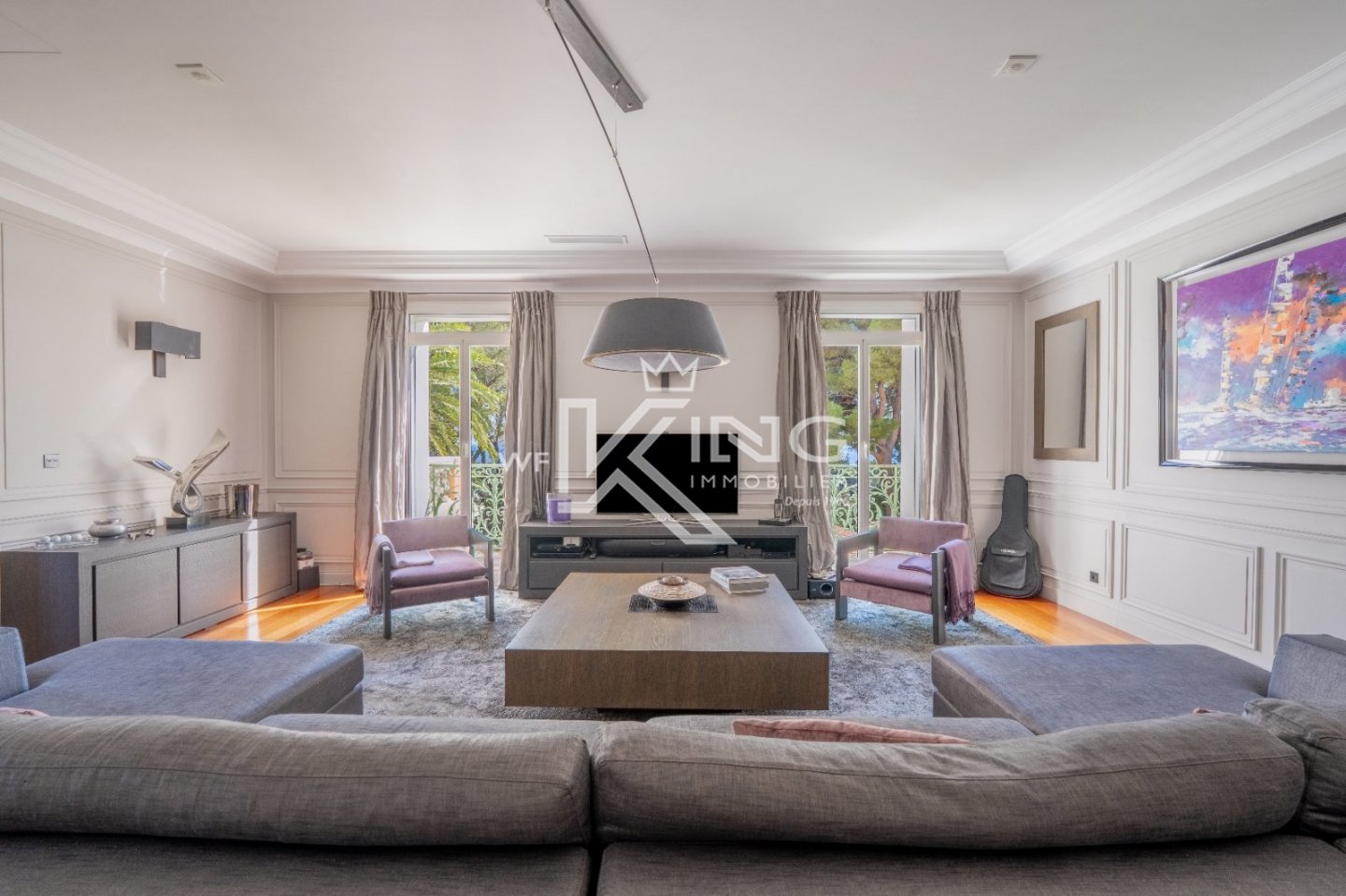 Saint Raphael appartement de prestige de 295 m² avec accès privé par ascenseur. pleine vue mer et triple garages