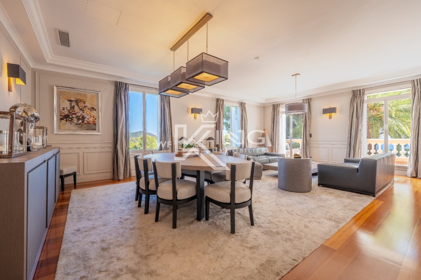 Saint Raphael appartement de prestige de 295 m² avec accès privé par ascenseur. pleine vue mer et triple garages