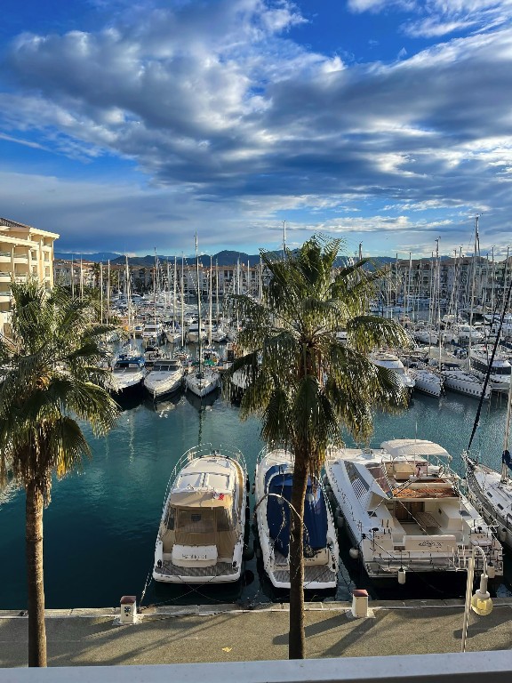 Immobilier à Saint-Raphaël et Fréjus : pourquoi l'automne est une bonne période pour acheter ?
